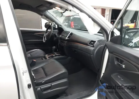 2018 Honda Pilot Lx z USA, uszkodzony, nr VIN 5FNYF5H16JB022129